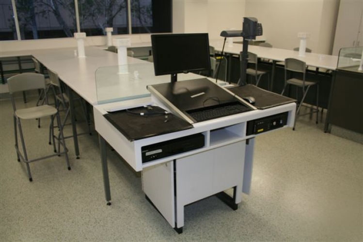 UTS Lab with state-of-the-art AV systems